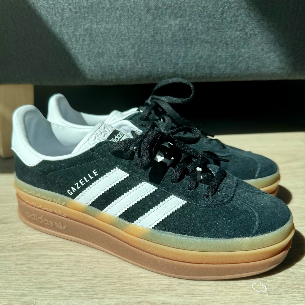 Adidas GAZELLE BOLD SHOES - black/white - size 7